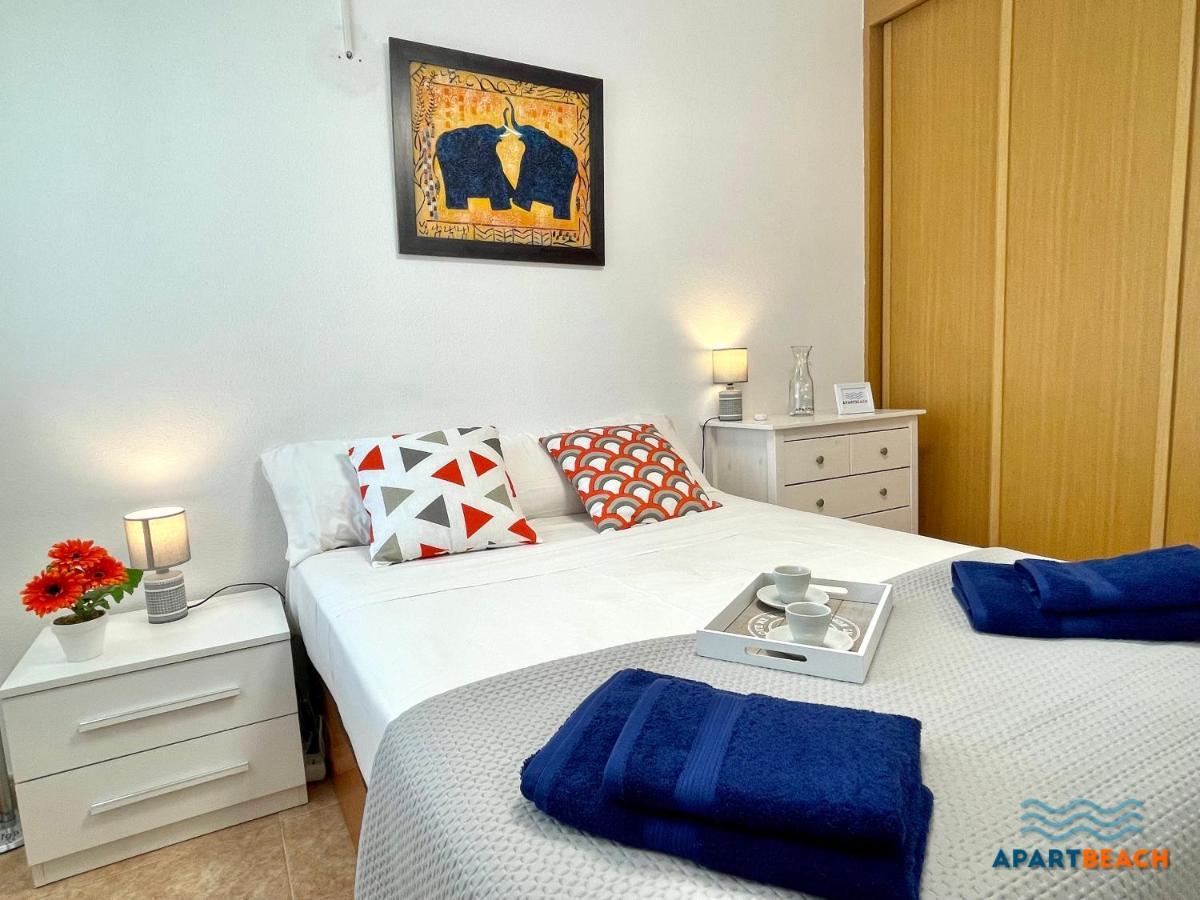 Apartbeach Los Juncos Residencial Piscinas Y Petanca La Pineda Exteriér fotografie